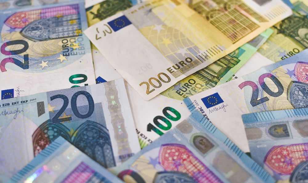 Is Making Money Online Possible? What's the Best Way?
