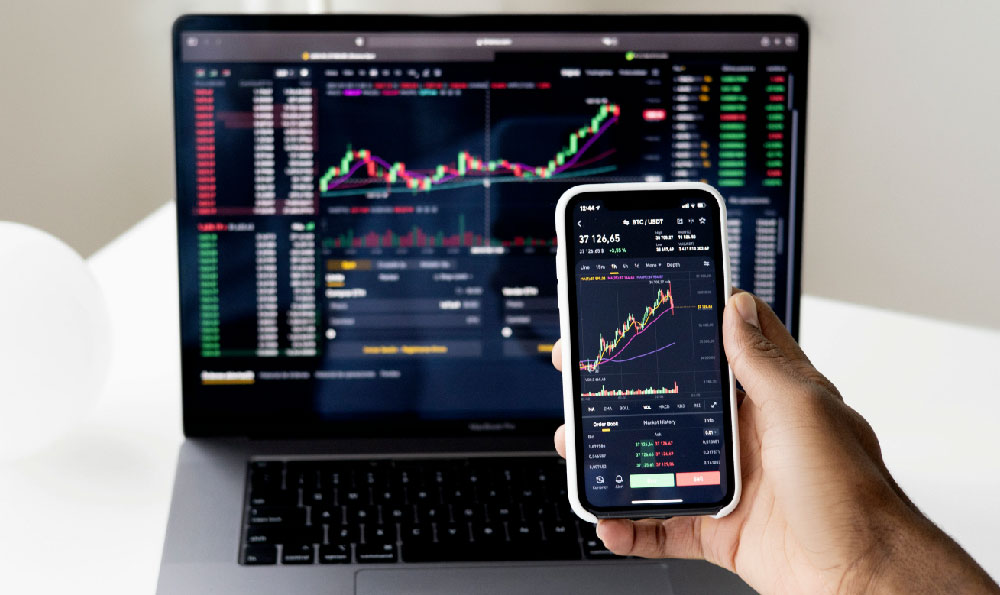 how to invest in bitcoin and make money efficiently