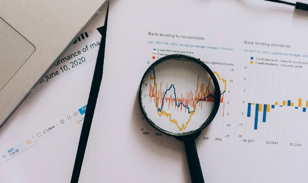 How Many Instagram Followers Do You Need To Monetize? And How?
