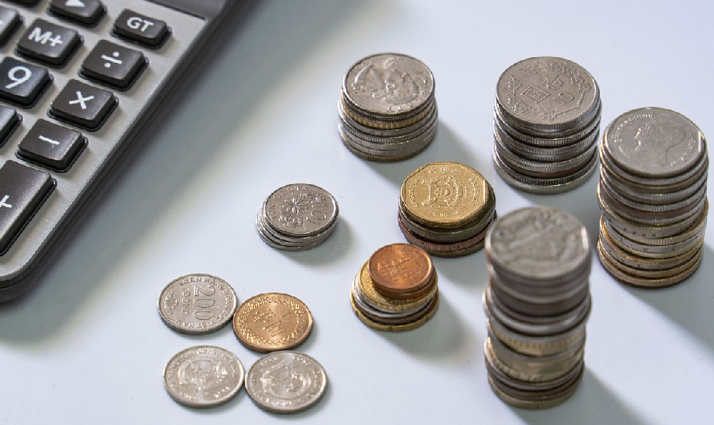 How can I earn free money online? Is it possible to get paid quickly?