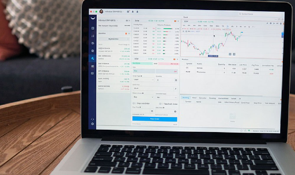 Are Investment Funds Right for You? How Can You Invest in Them?