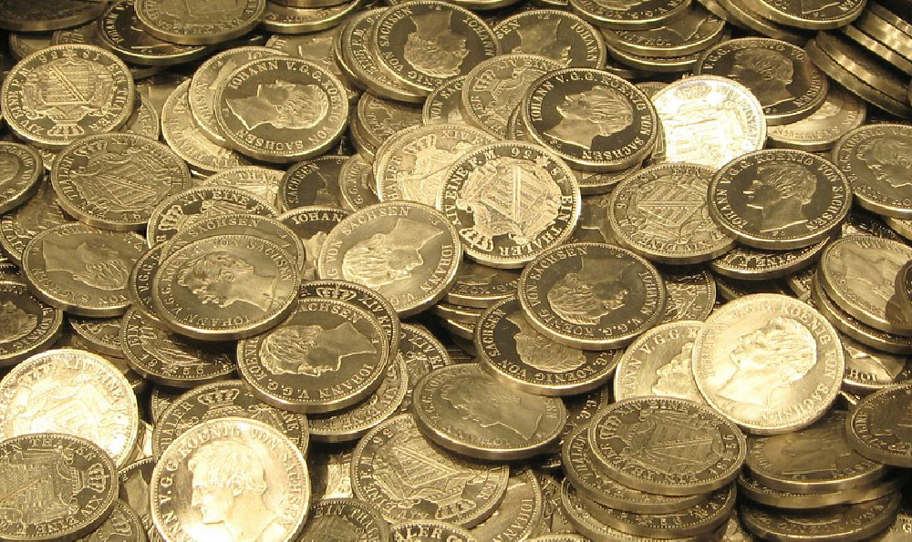 How to Invest in S&P 500 with Charles Schwab: Where to Start & What to Know?
