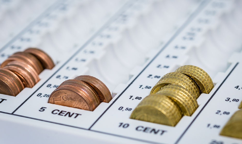 How Much Do Dietitians Earn? What's the Average Dietitian Salary?
