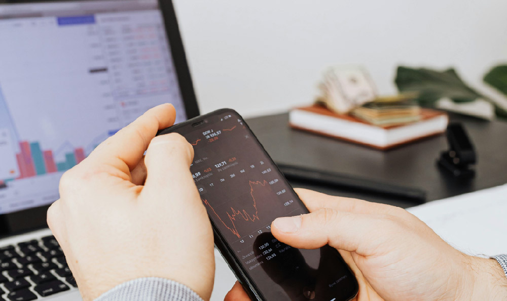 How to Earn a Lot of Money: Strategies for Making Big Income