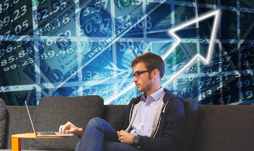 How does Reddit make money? What are its revenue streams?